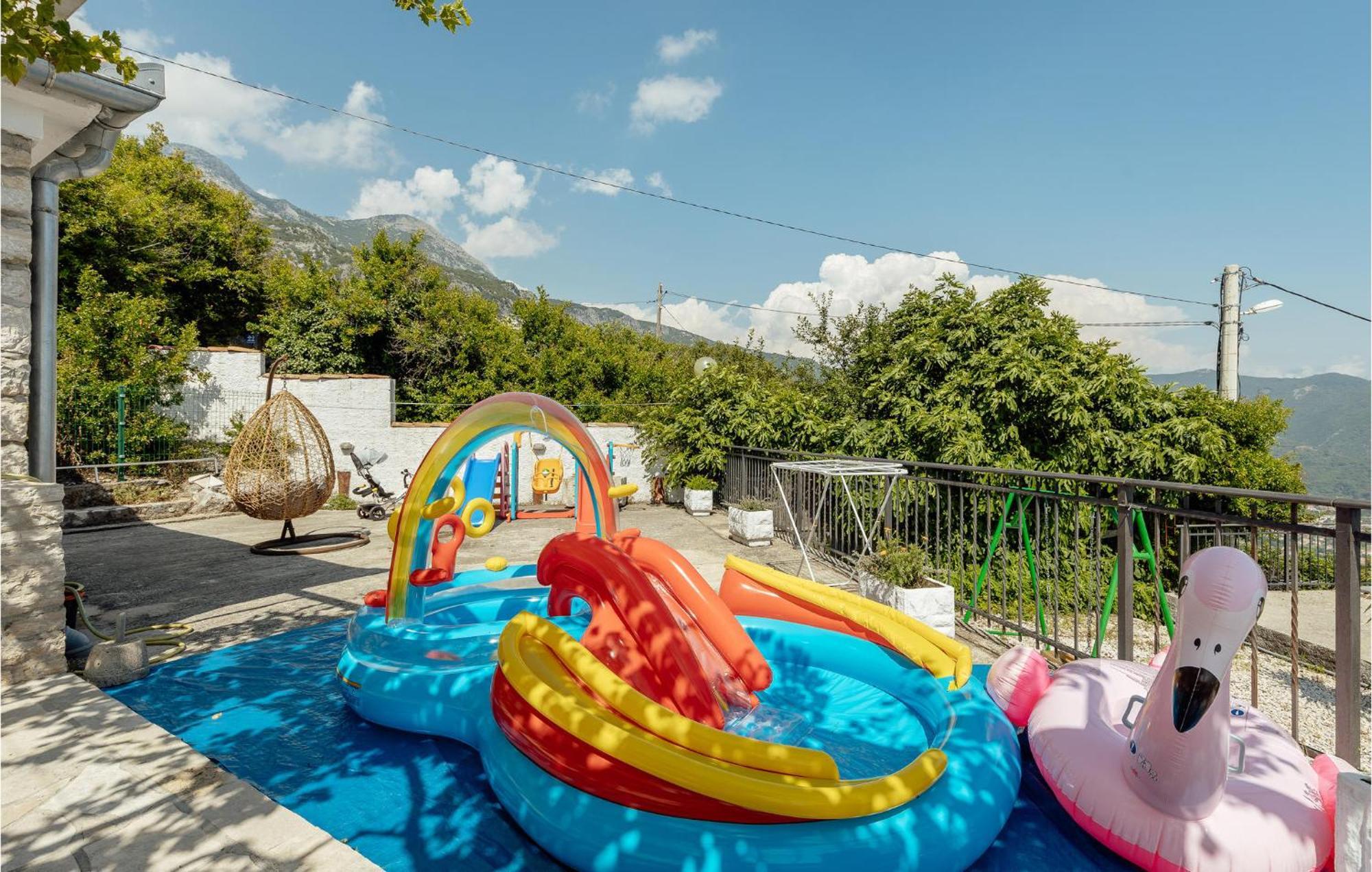 Amazing Home In Herceg Novi With House Sea View Exterior foto