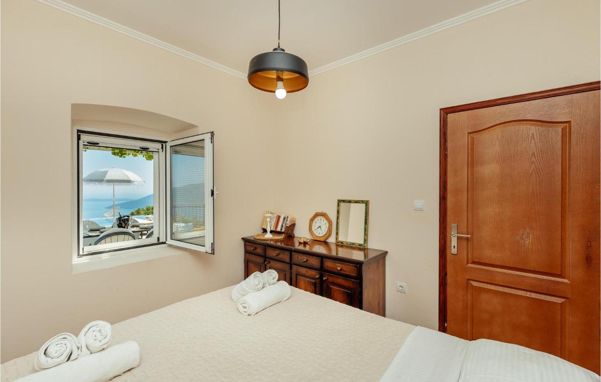 Amazing Home In Herceg Novi With House Sea View Exterior foto